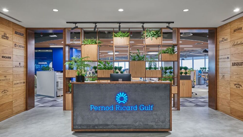 01_Pernod_Ricard_Office_Dubai_Reception